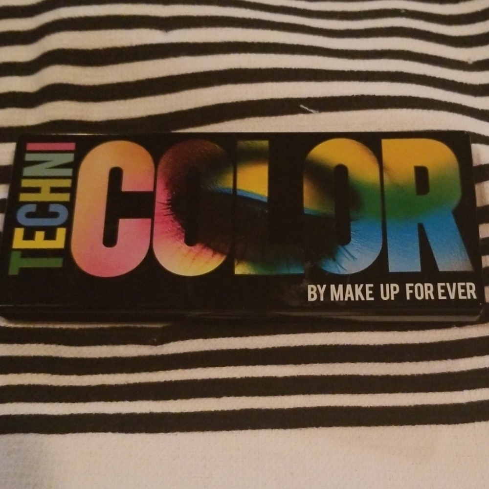 Makeup Forever - Technicolor Palette